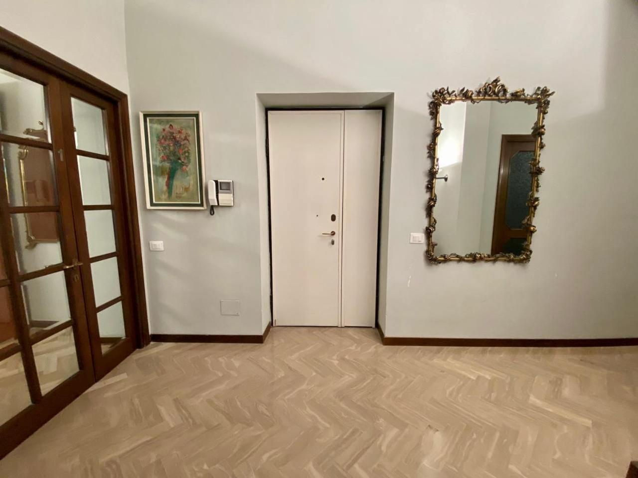 Ferienwohnung Il Balcone Sul Teatro La Spezia Exterior foto